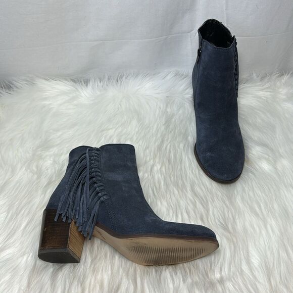 Kenneth Cole Reaction Navy Suede Fringe Side Zip Side Fringe Booties Sz 10 - Picture 1 of 6